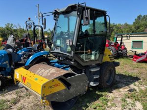 Roller Single Drum Enclosed Cab A/C & Heat All Terrain (32gal Diesel)